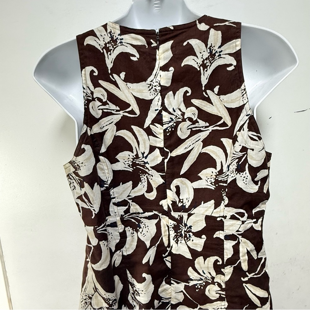 Floral Brown and White Sleeveless Dress - Picture 5 of 8